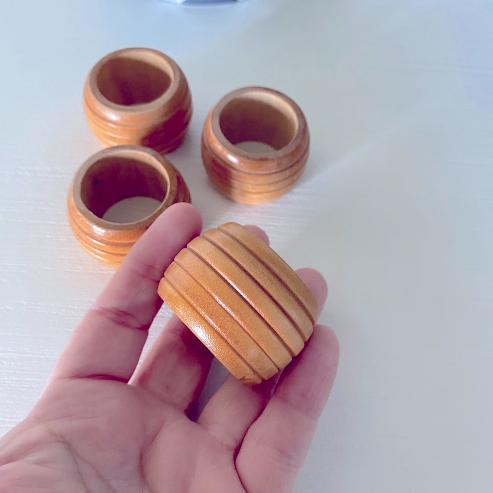4 Wooden Napkin Rings Set brown tan Ribbed Vintage wood rustic country